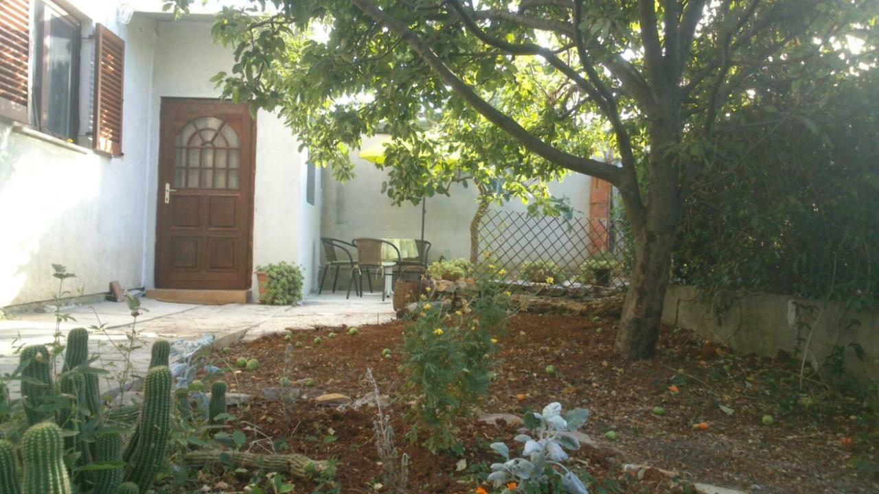 Apartment Bozava - Nena Exterior photo